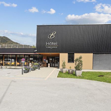 Hotel Restaurant Akena Molinges - La Brocatelle Сен-Клод Екстериор снимка