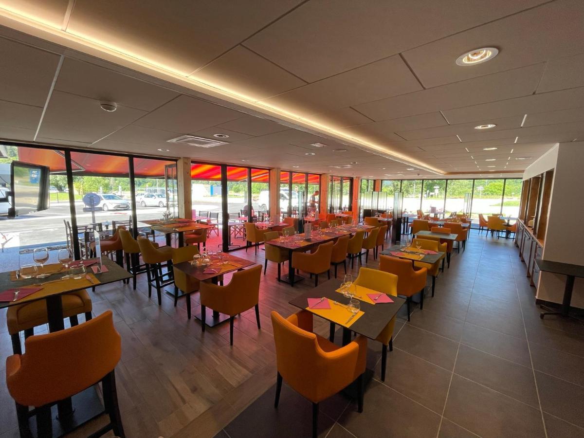Hotel Restaurant Akena Molinges - La Brocatelle Сен-Клод Екстериор снимка