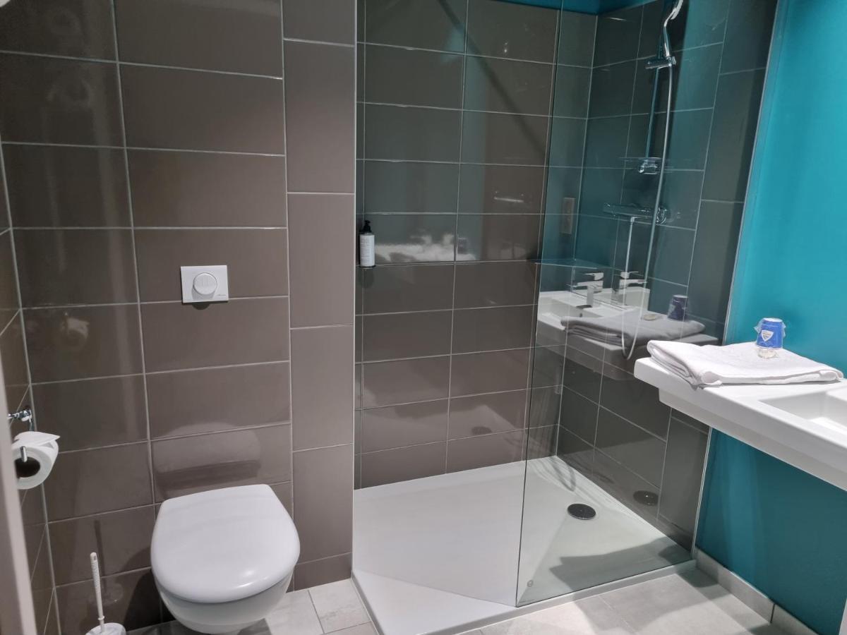 Hotel Restaurant Akena Molinges - La Brocatelle Сен-Клод Екстериор снимка