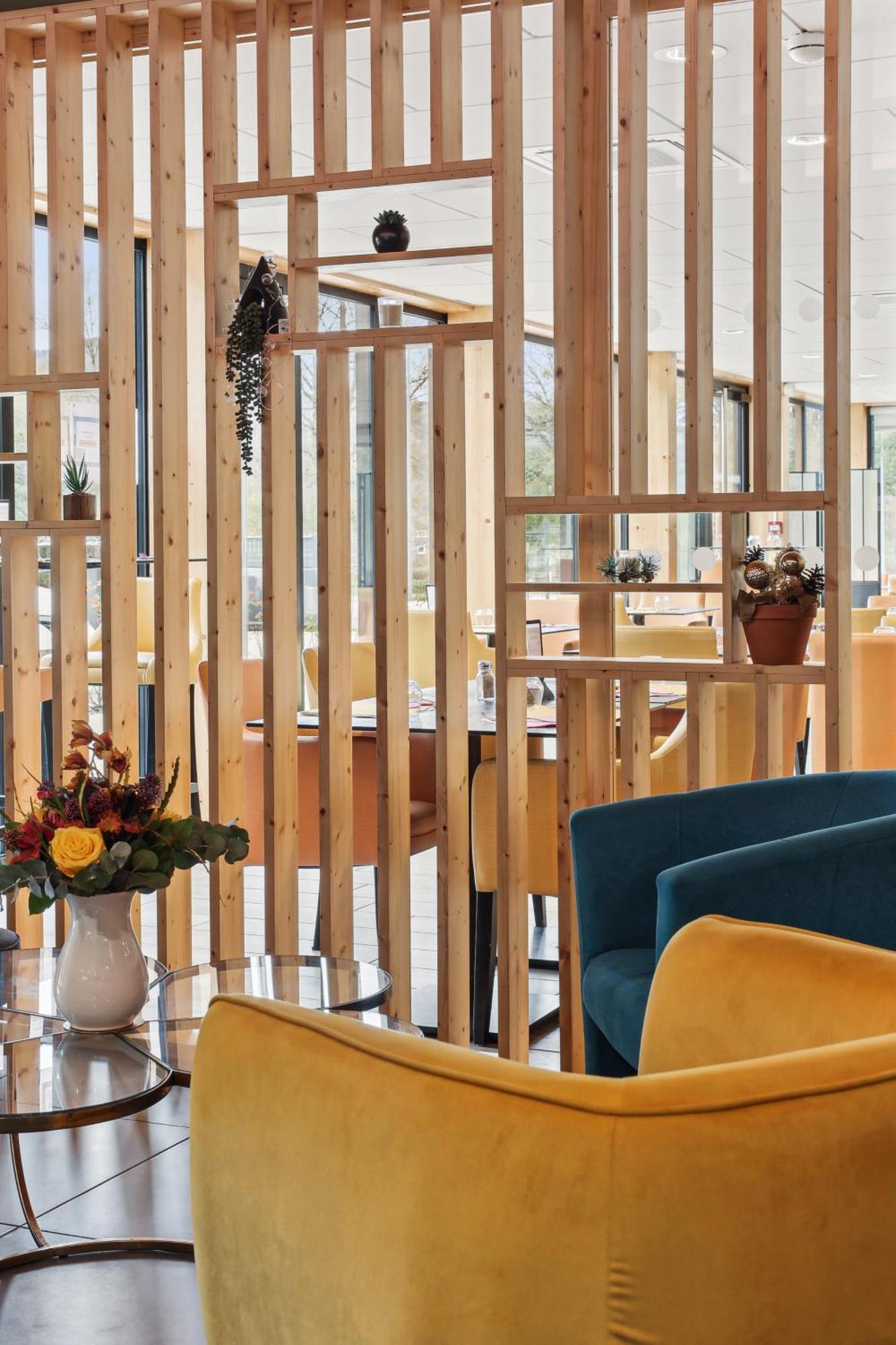 Hotel Restaurant Akena Molinges - La Brocatelle Сен-Клод Екстериор снимка